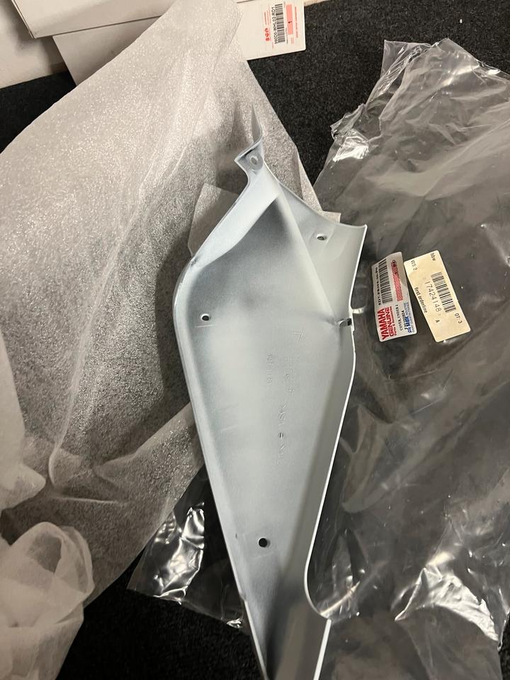 Yamaha yzf. 125 Verkleidung 5D7-8395-30-P0 neu