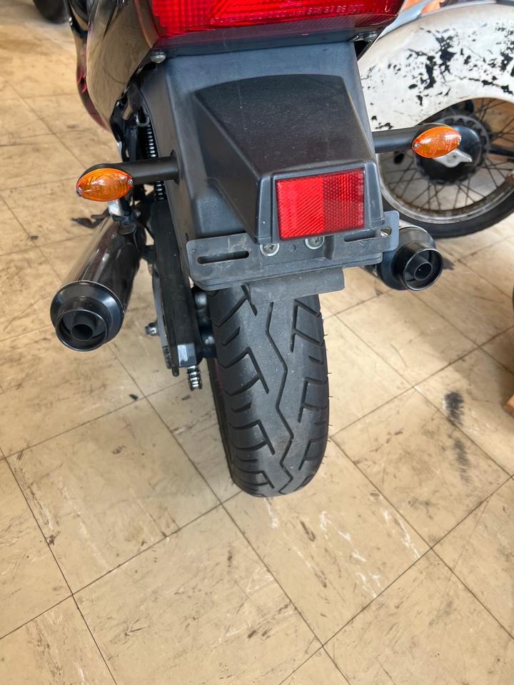 Suzuki GSXF 600 H - Kennzeichen fähig