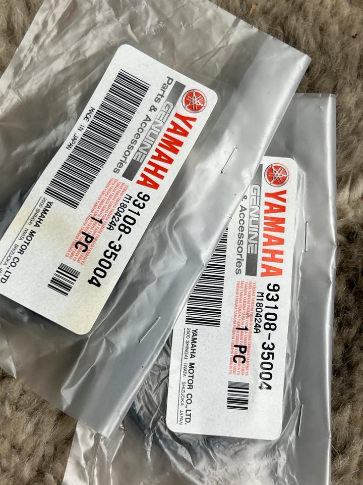 Yamaha DT 125 MT07 MT09 simmerring 93108-35004