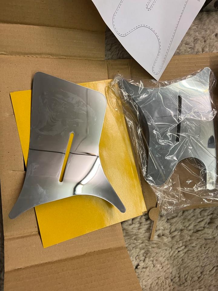 Suzuki VS 1400 Rahmenabdeckung Zierbleche VS 600 750 800 25€ neu