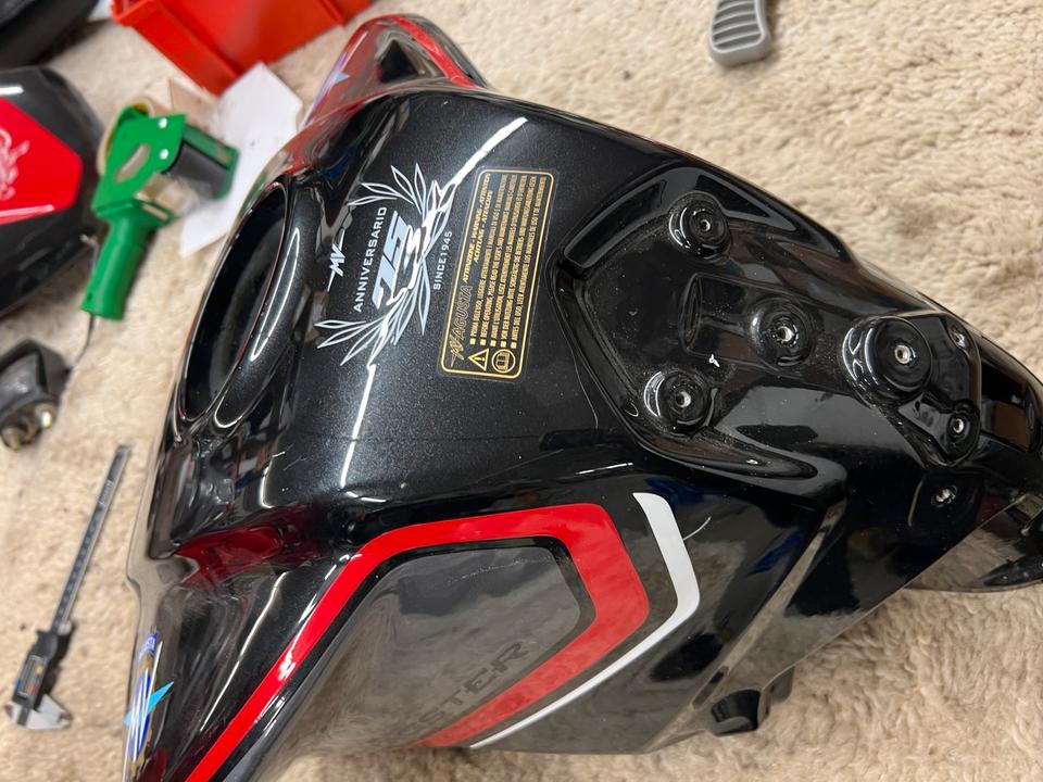 MV Agusta dragstar 800RC Tank neu 150€