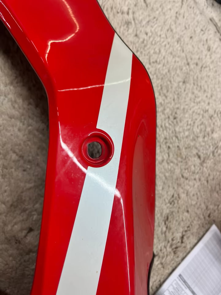 Carénage droit Suzuki GSXF 600 (94431-19C00)