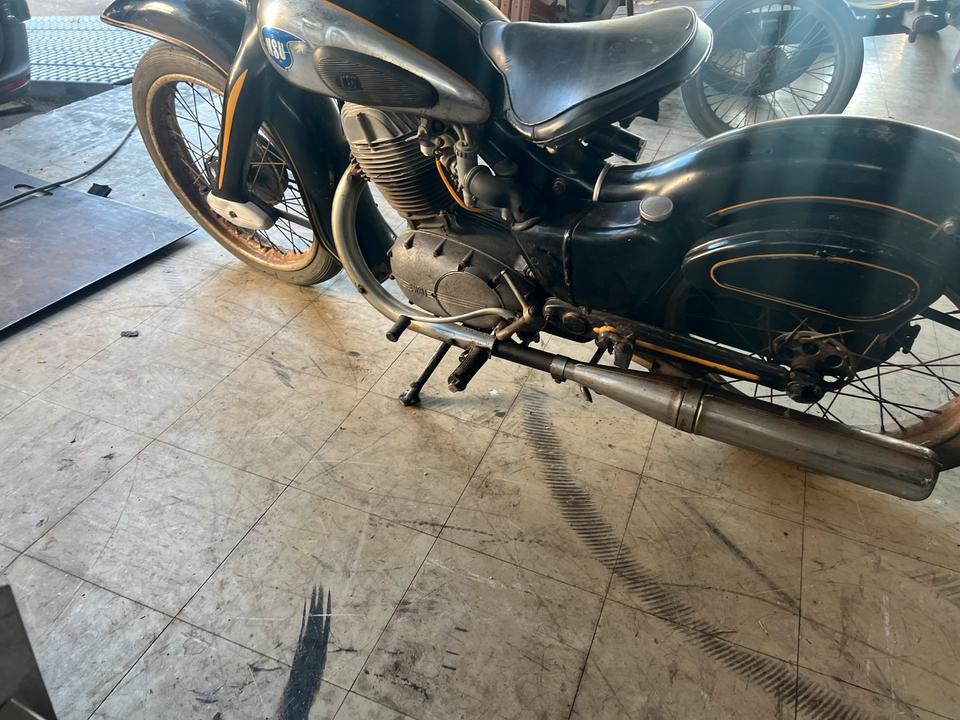 Nsu Max 250 Orginal Zustand zum restaurieren
