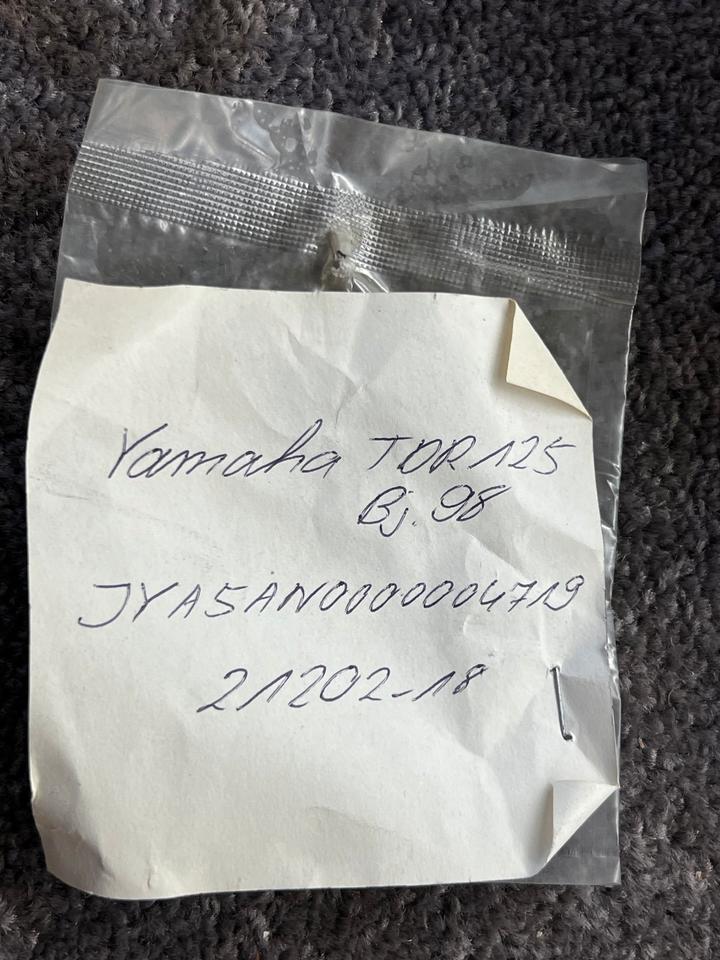 Yamaha TDR 125 ritzel neu 10€