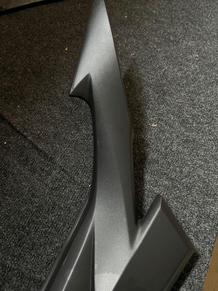 Suzuki gsr 600 Verkleidung 47111-44G00-291