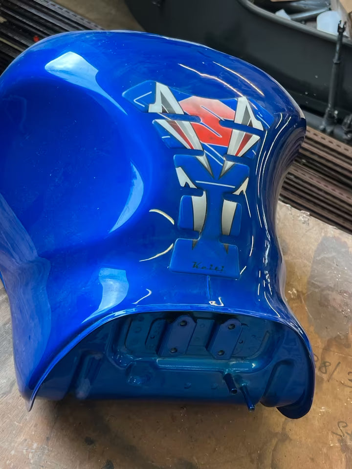 Réservoir Suzuki GSXR 1300 – d'occasion