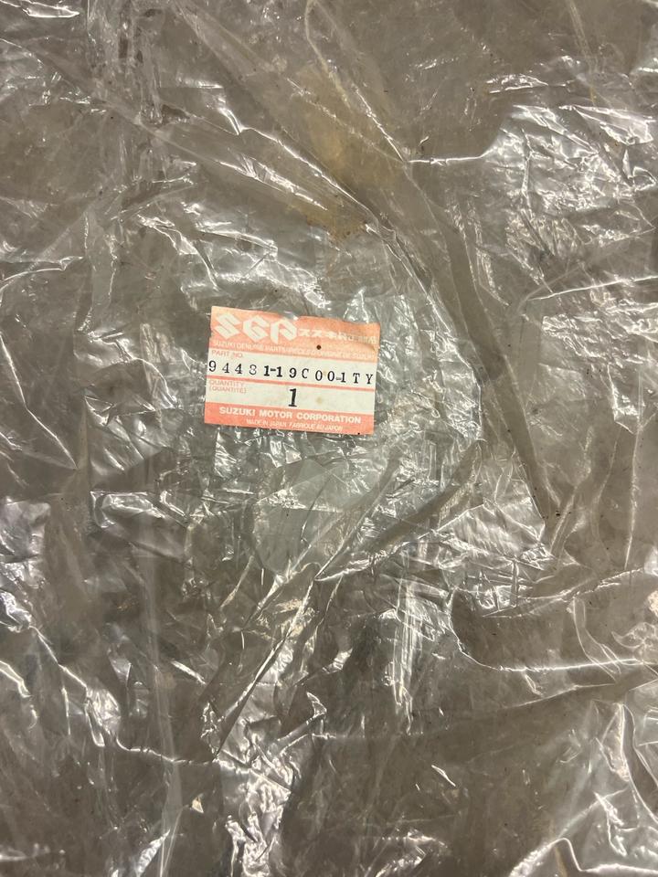 Suzuki 94581-19C001TY gsxf 600 Verkleidung neu