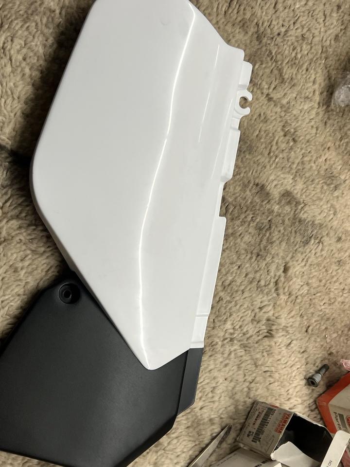 Yamaha DT 125 3BN-217214098 Verkleidung