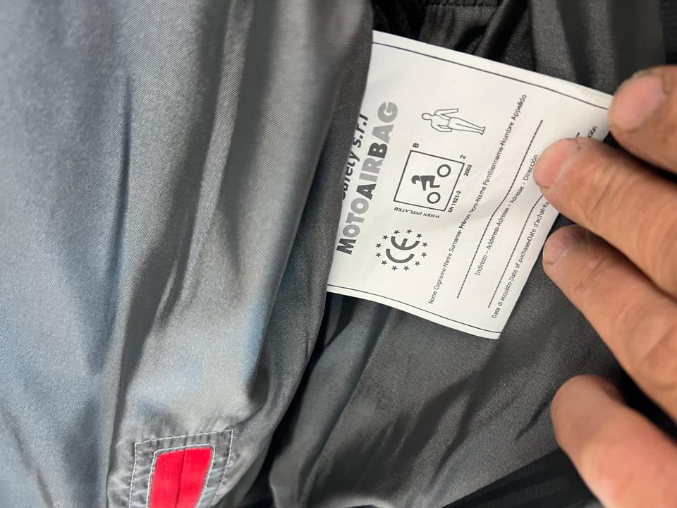 Airbag Jacke gr a mechanisch 240€