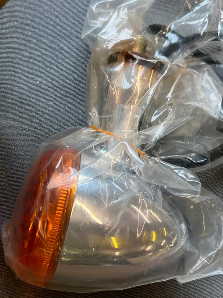 Clignotant avant gauche Suzuki VL 800 Intruder – neuf (35602-41FA0)
