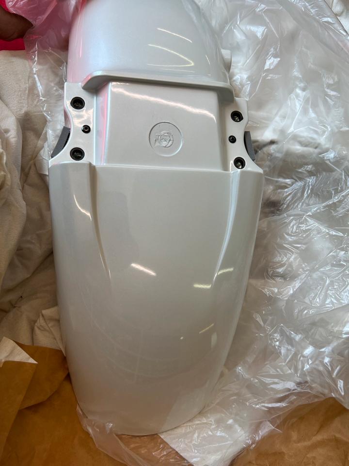 Yamaha FZR 600 3HE kotflügel neu 3FH-21510-00-0X