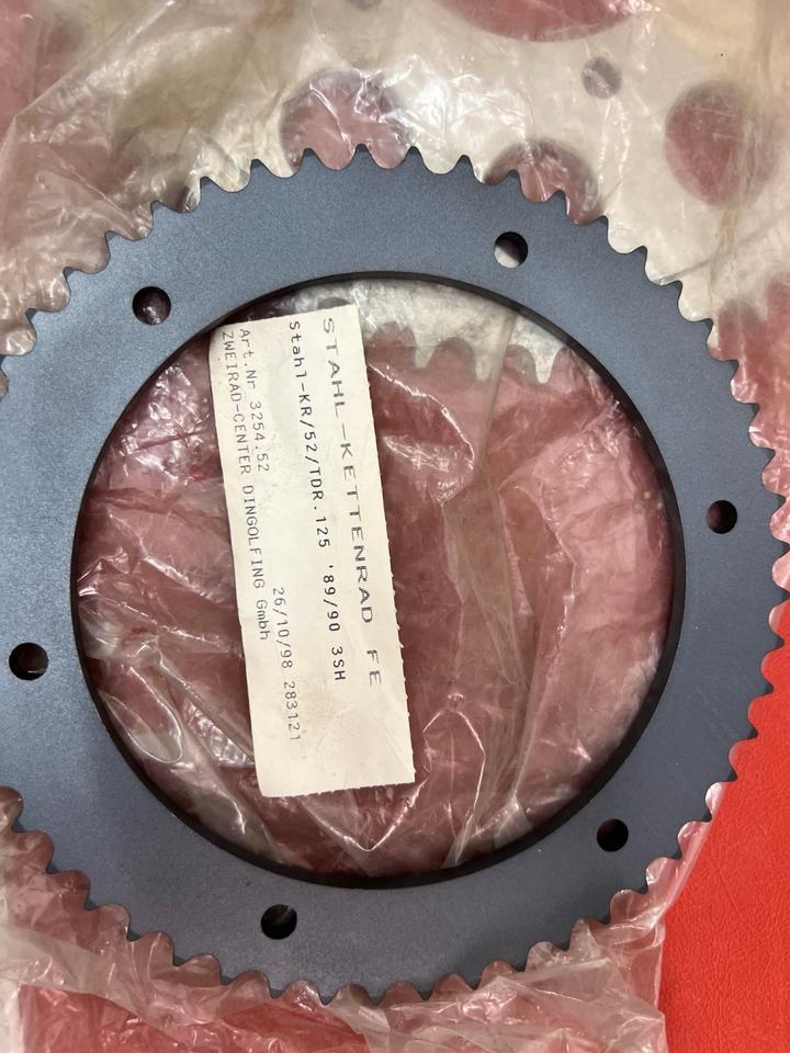 Yamaha TDR 125 kettenrad neu 15€