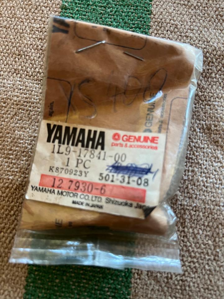 Yamaha XS 360 XS 400 tachoantrieb 1L9-17841-00-00