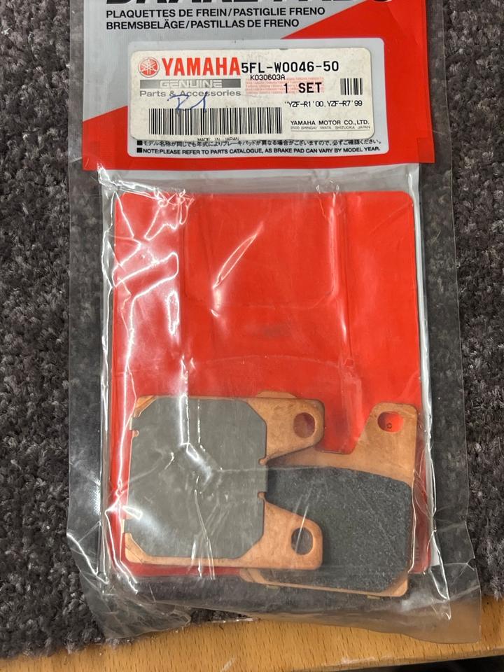 Yamaha R1 00 R7 1999 Bremsbeläge 15€ 5FL-W0046-50