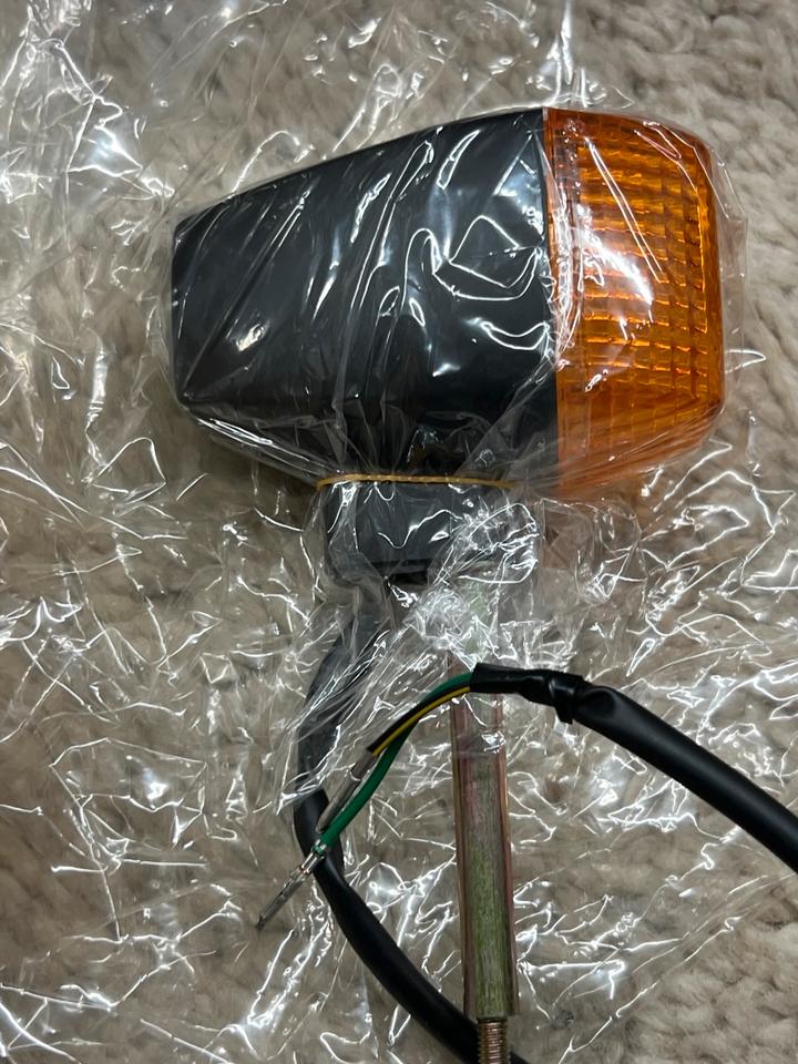 Kawasaki ER 5 got. Blinker hinten 20340-1110 neu 20€