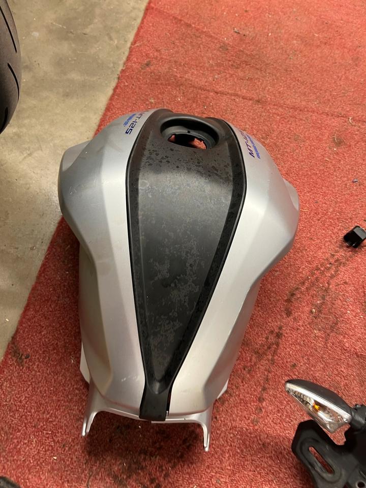 Yamaha MT 125 Verkleidung Spiegel Blinker 69€