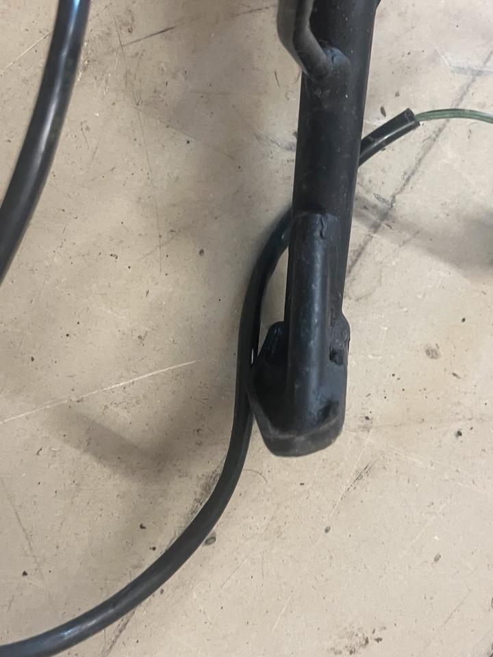 Suzuki TL1000R seitenständer 30€