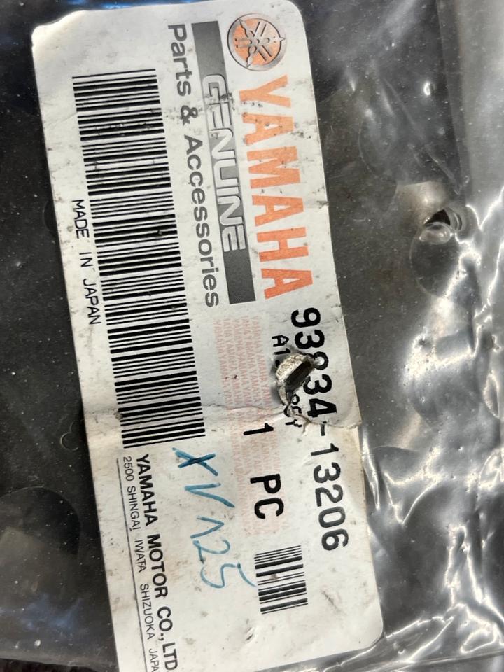 Yamaha xv 125 ritzel kettenrad Orginal 93834-13206