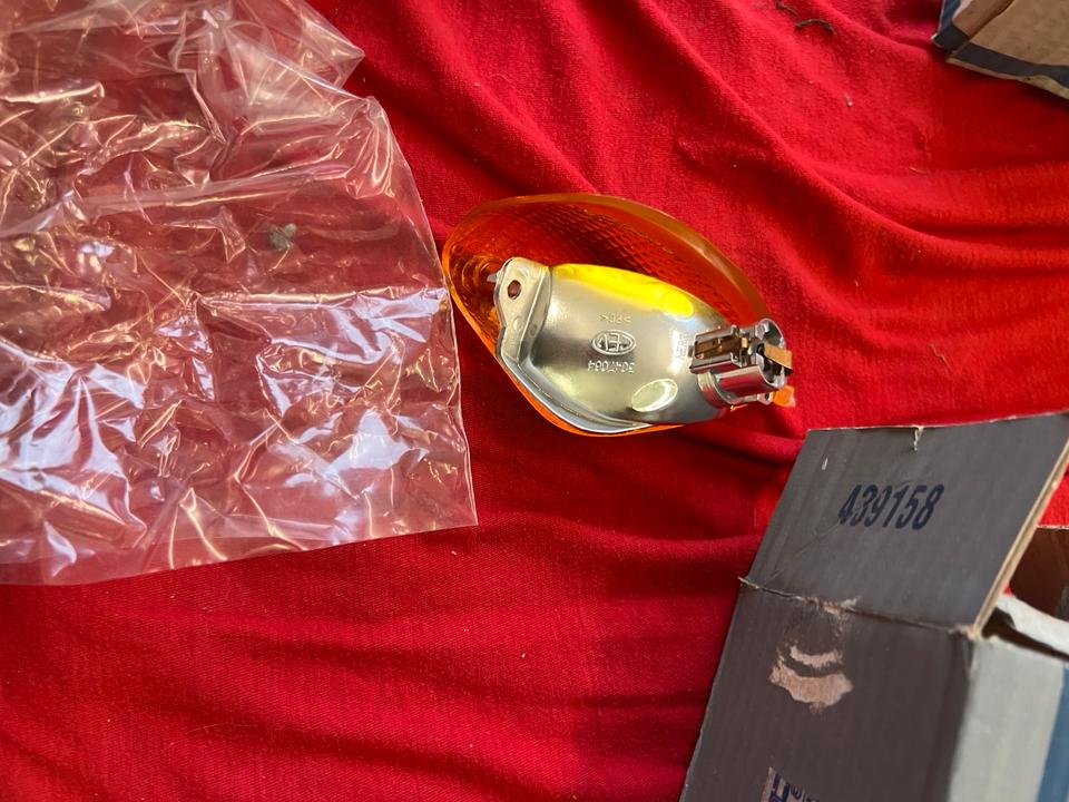 Piaggio nrg 50 Blinker vorne links neu 581008