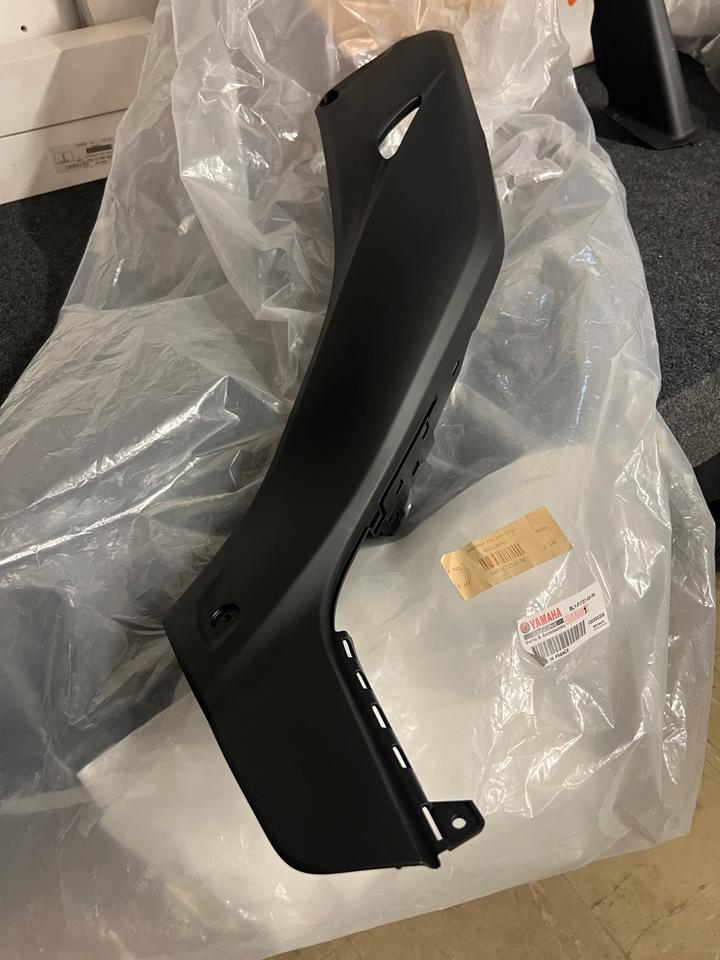 Yamaha xmax 400 Verkleidung BL1-F1721-00-P0 neu