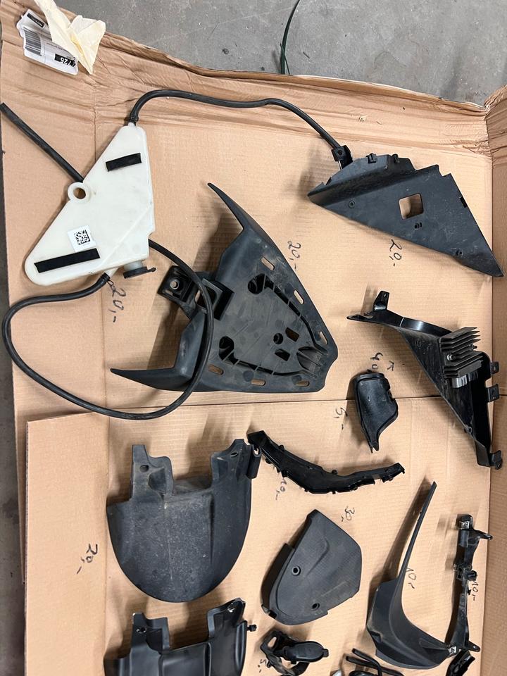 Aprilia rs 660 tuono 660 Verkleidungsteile ab 10€