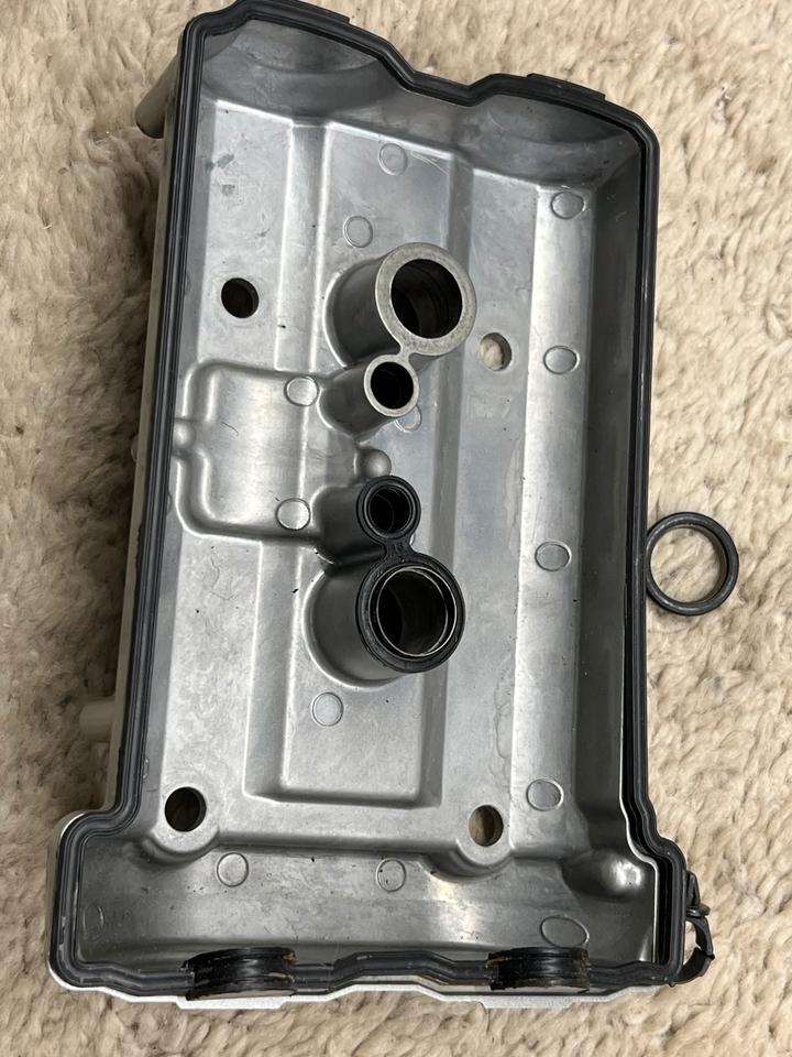 Kawasaki versys 650 ER6N Ventildeckel 20€