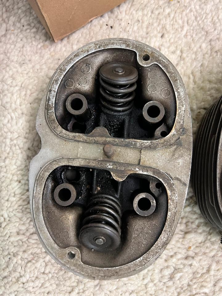 Zylinder Köpfe bmw r 51/2 51/3 r67 zusammen 200€