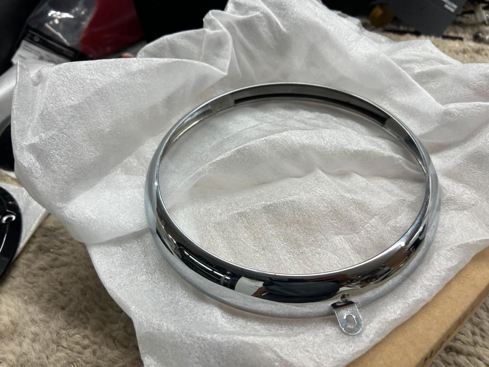 Harley Davidson Street Chrom Ring Scheinwerfer FLST