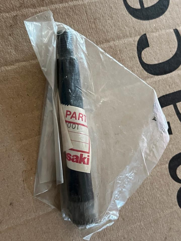Kawasaki KL 250 Blinker Halter 23051-1001 neu