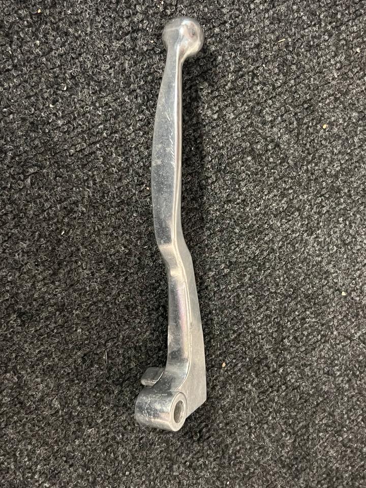 Yamaha R6 RJ03 Kupplungshebel neuwertig 10€