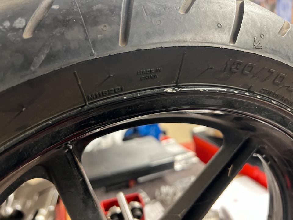 Honda cbr 900 felge vorne 16 Zoll 90€80