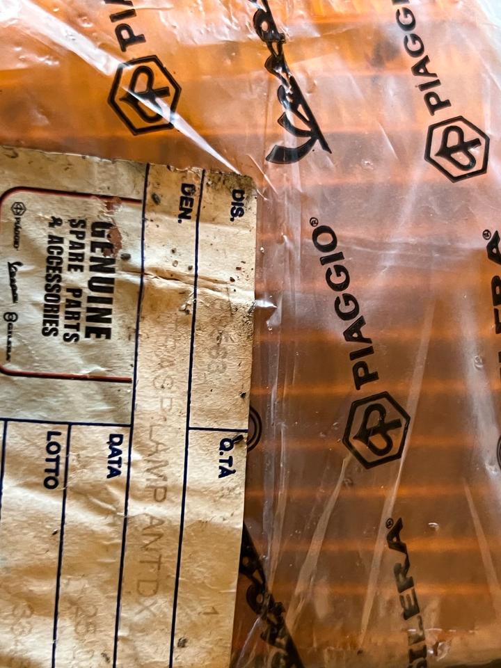 Piaggio sfera 293563 Blinkerglas VO RE NOS NEU