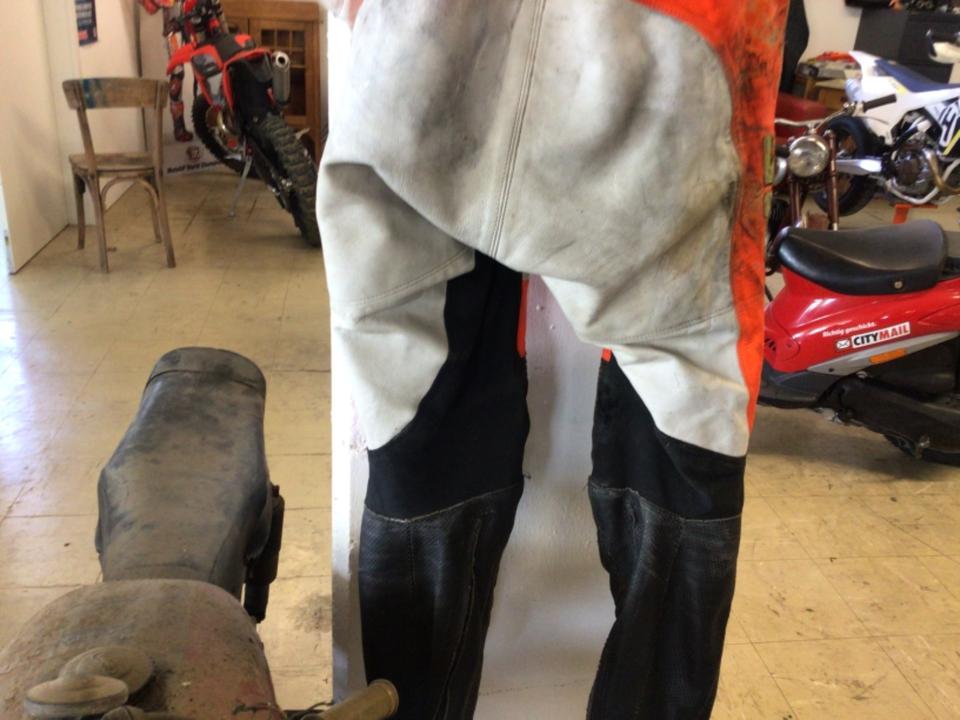 Lederkombi tutta leather suit Lucio cecchinelloLCR Moto gp 650€