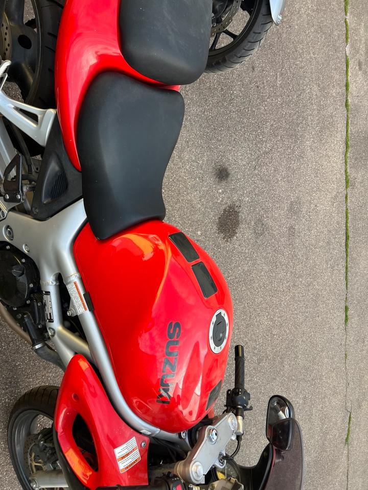 Suzuki SV 650 900€