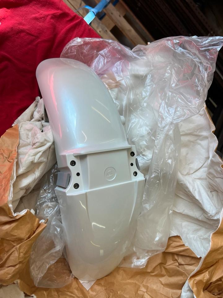 Yamaha FZR 600 3HE kotflügel neu 3FH-21510-00-0X