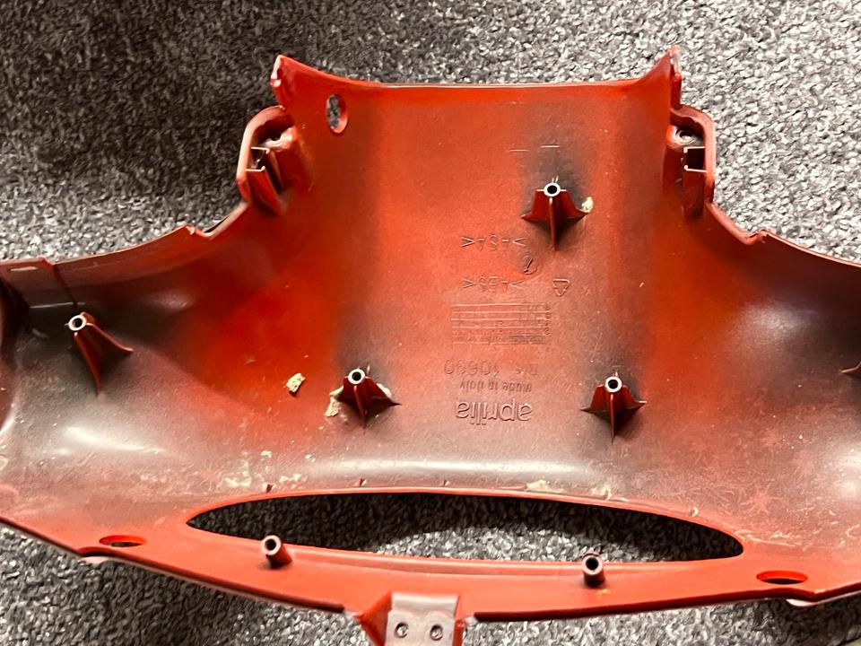 Aprilia scarabeo 50 Verkleidung Tacho DIS 10690 neu 30€