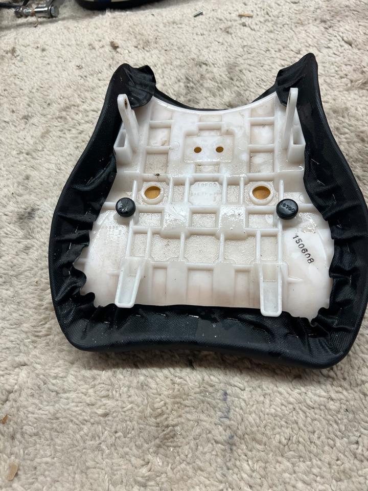 Suzuki SV 650 Sitzbank sitzkissen 19F00 1999-2002