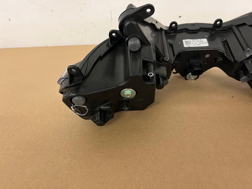 Scheinwerfer Aprilia rs 660 300€