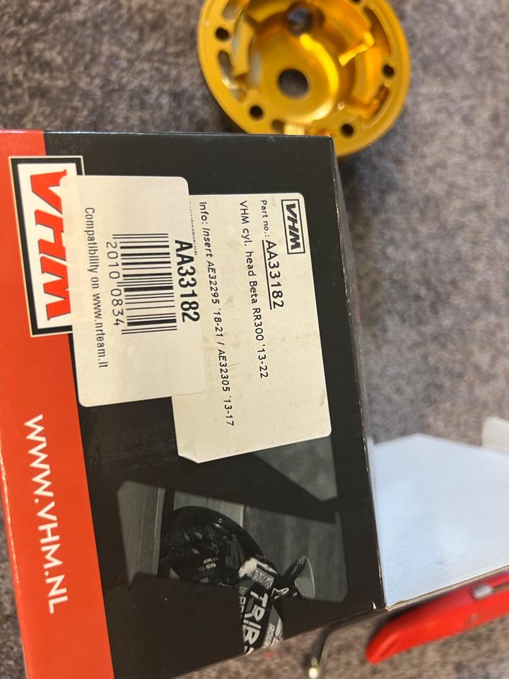 VHM ZylinderKopf Beta RR300 AA33182 neu 220€
