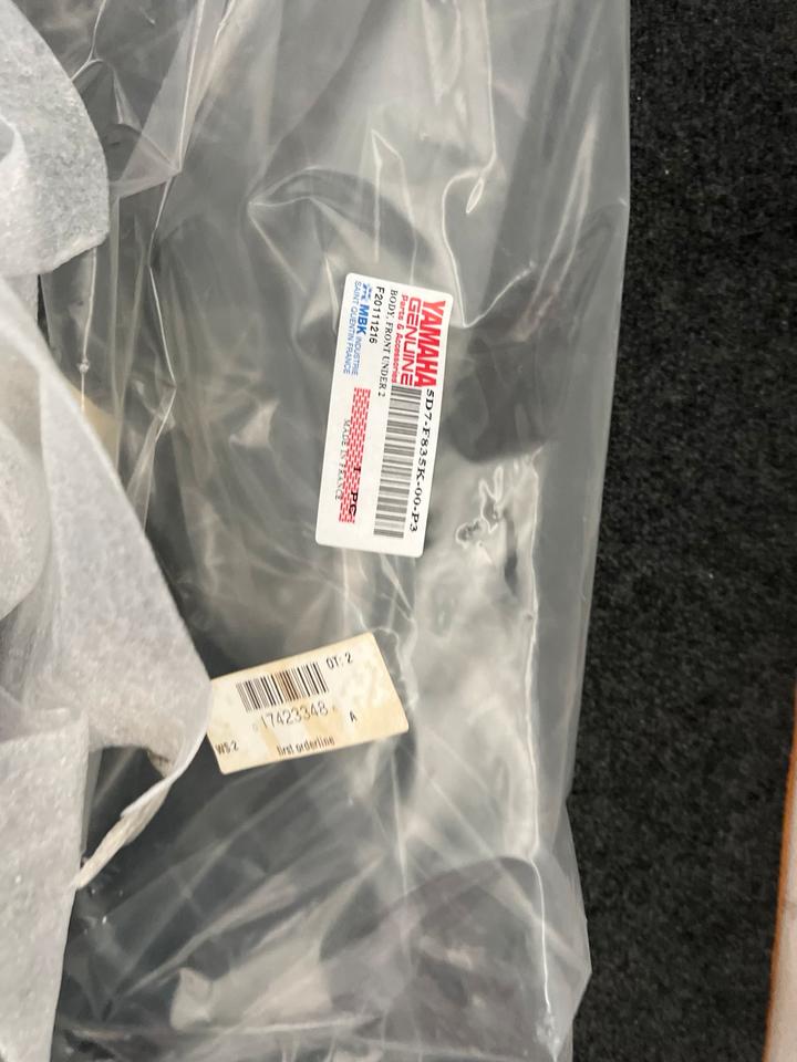 Yamaha YZF 125 verkleinert 5D7-F835K-00-P3 neu
