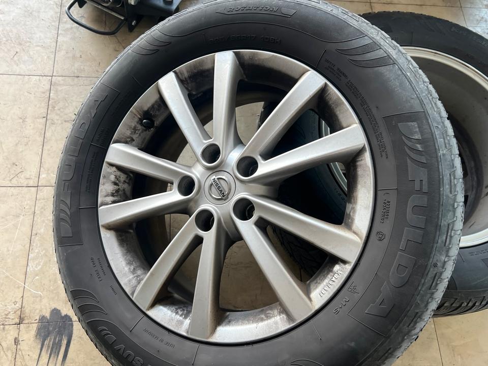 Nissan x Trail Alu Felgen 7x17 ET 45 4 Stück