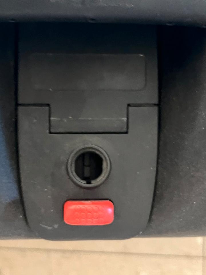 Givi Koffer Motorradkoffer groß keyless 100€ zusammen