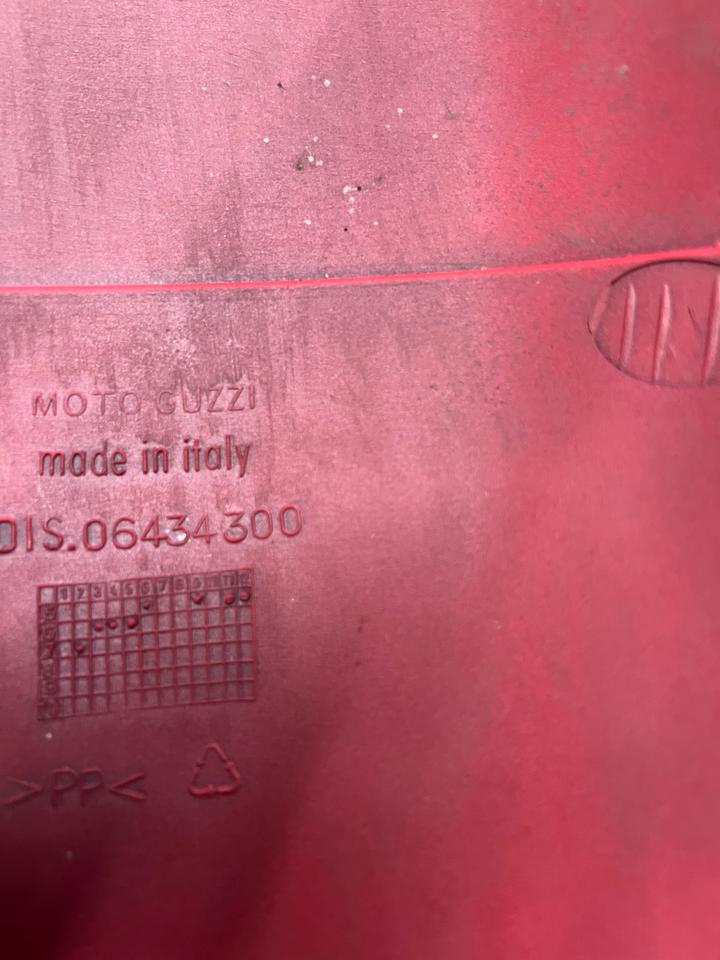 Moto Guzzi Griso Vorderer Kotflügel dis 06434300