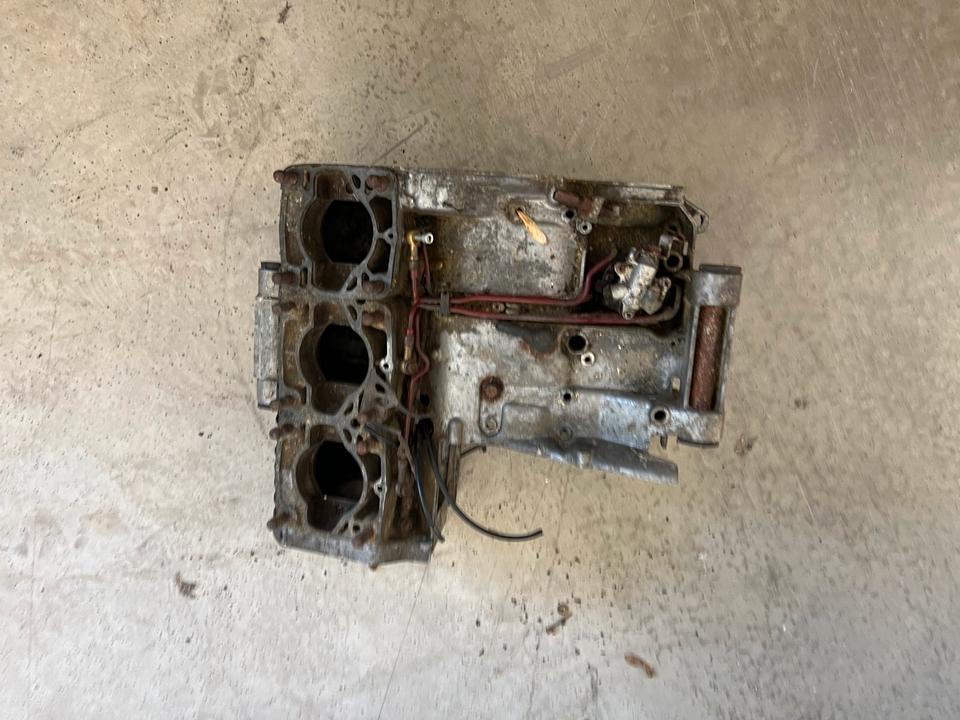 Suzuki GT 380 Motor 150€
