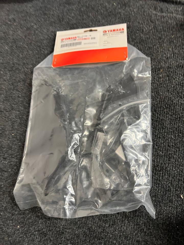 Yamaha MT10 handguard neu B67 - F17A0 - 10