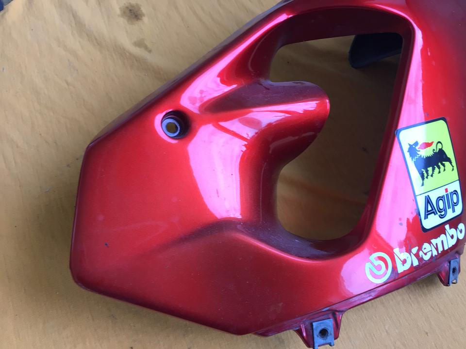 Aprilia Falco 1000 Verkleidung rechts vorne 66€
