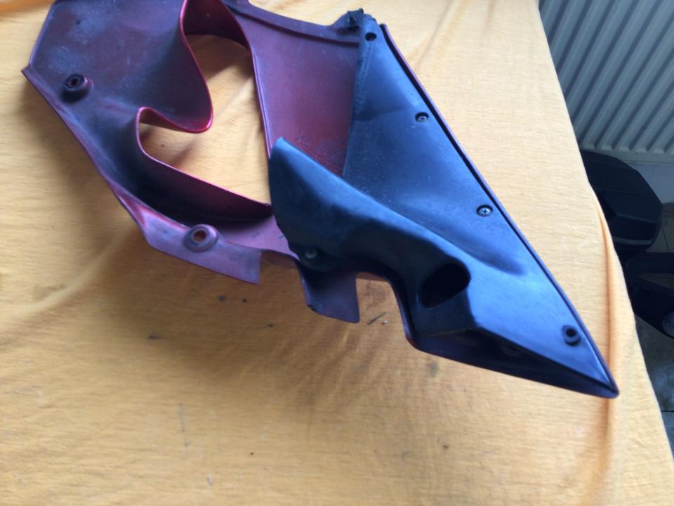 Aprilia Falco 1000 Verkleidung rechts vorne 66€