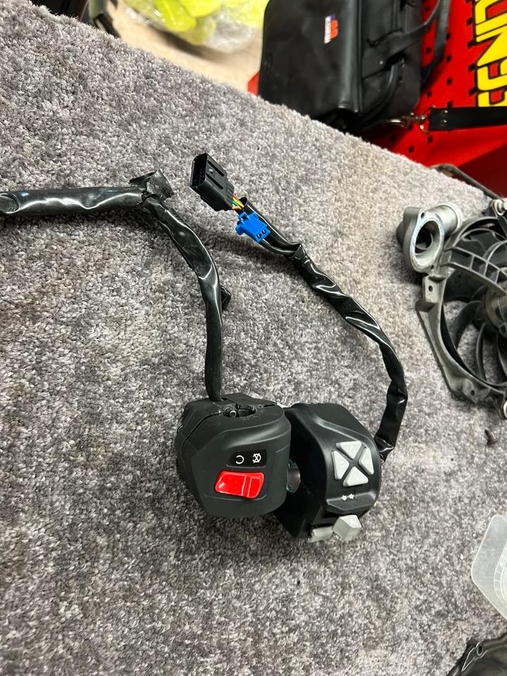 Ktm RC 125 390 Lenkerschalter links 50€