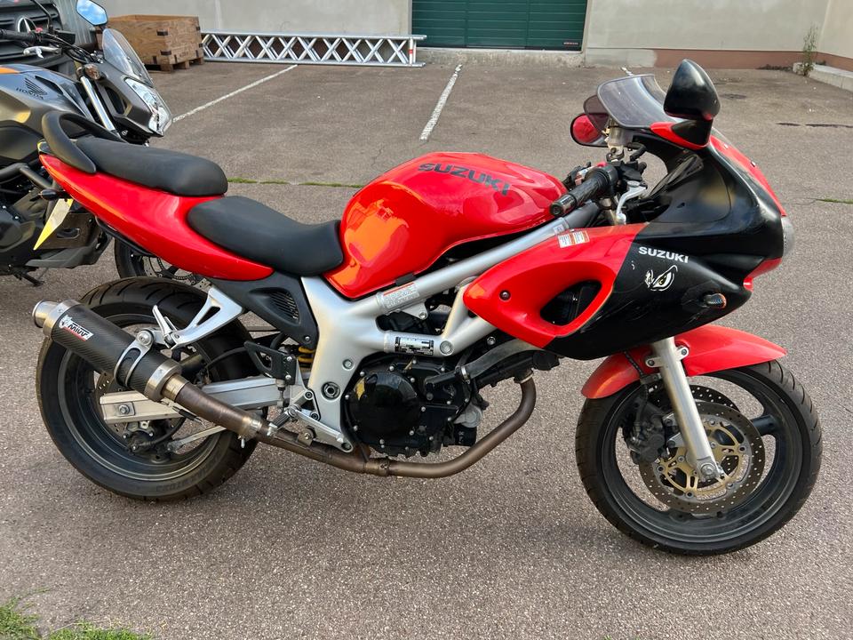 Suzuki SV 650 900€
