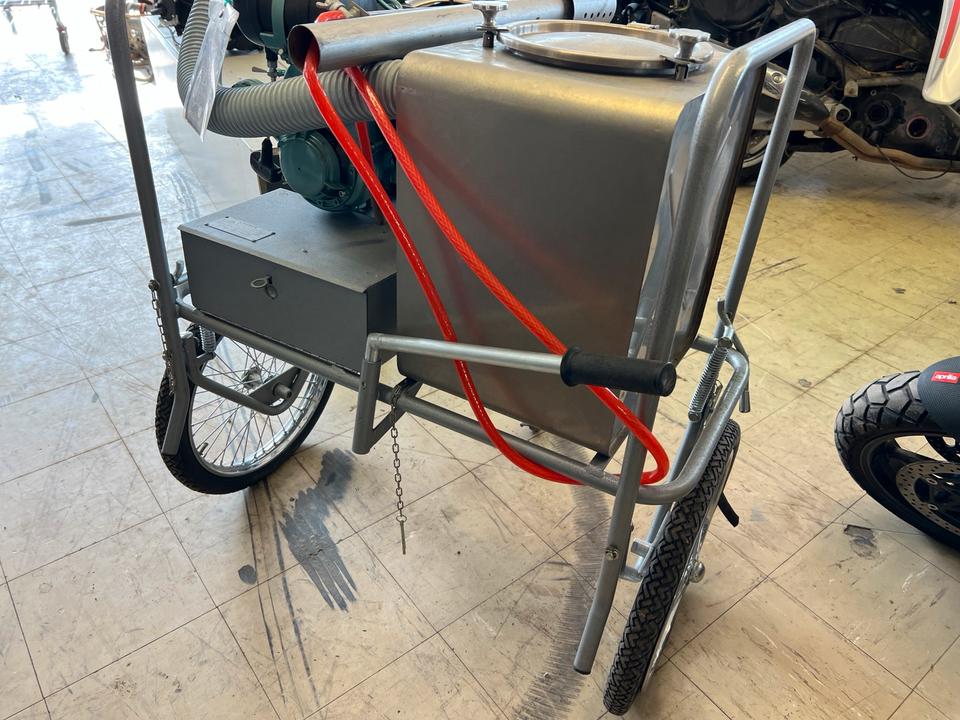 Ducati Atomix Ducati R neu 800€